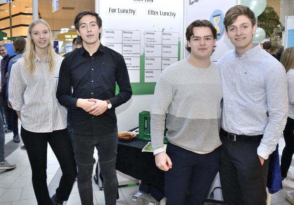 Elevgruppen Lunchy med Victor, Janne, Joachim og Emil blev nummer fire i deres kategori Business & Service med en idé om madpakker til børn. (Foto: IBC Fredericia Middelfart/Thomas Kvist Christiansen.)