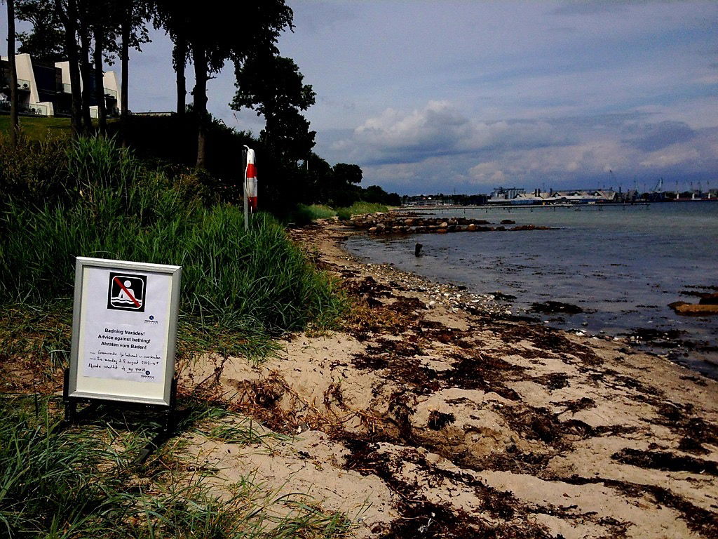 BADEFORBUD - ved det kommunale strandareal Krügersvej
