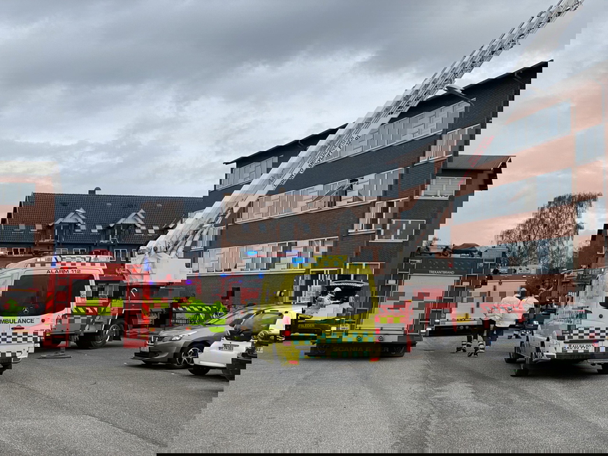 Brand i etageejendom på Midgårdsvej 14