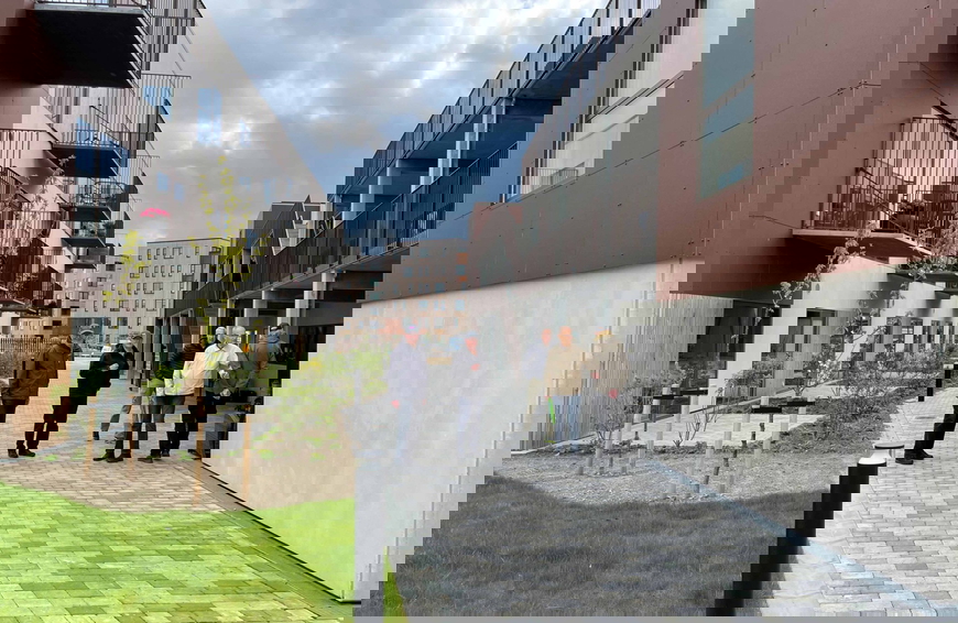 Bådhusene står færdige, med flotte grønne uderum