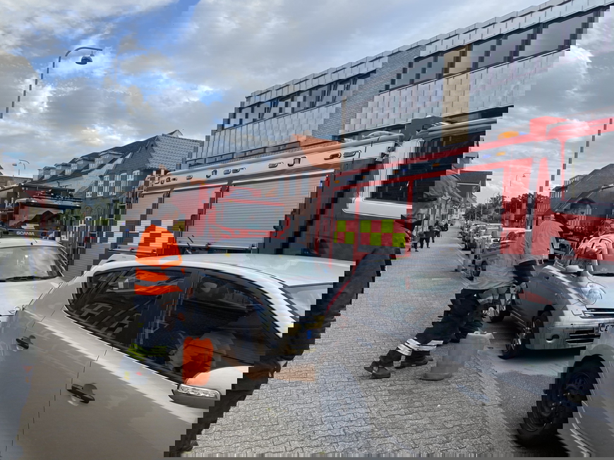 112: Bil spildte olie i Dronningensgade