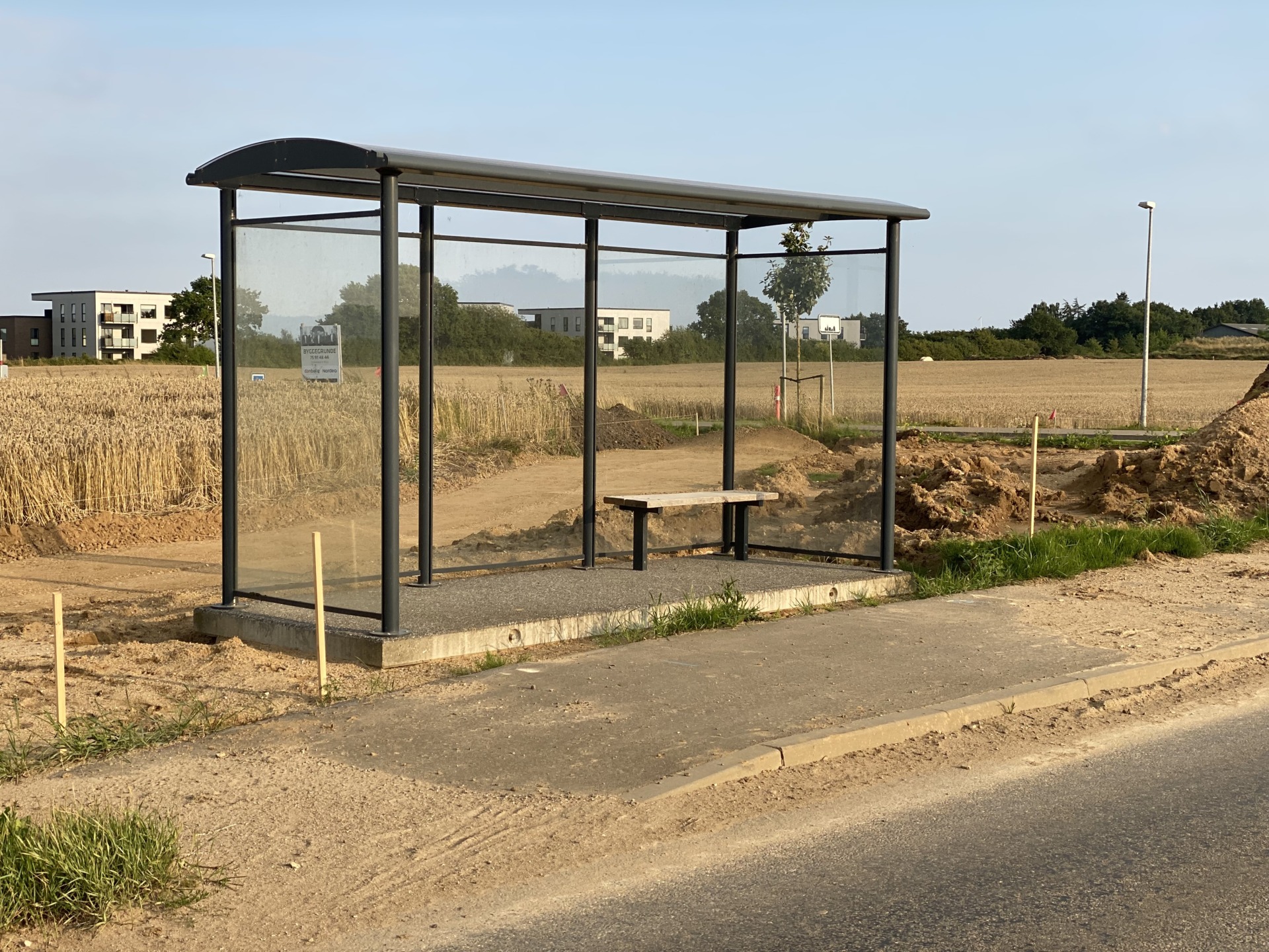 Beboere kan vente på bussen i tørvejr