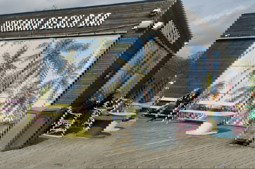 Gæster på Østerstrand må vente med at gå på bar til maj!